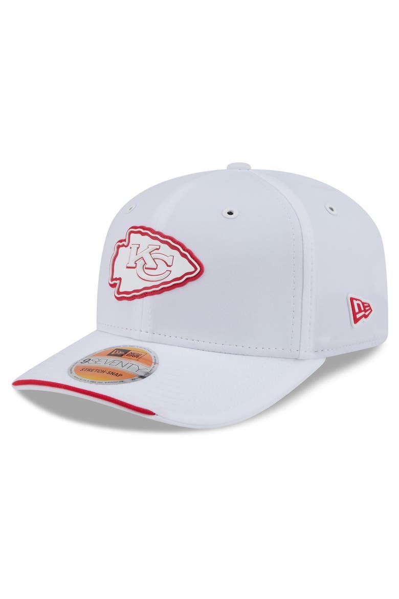 Men's New Era White Kansas City Chiefs 2026 Sideline 9SEVENTY Adjustable Hat, Main, color, White