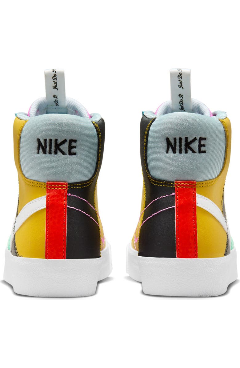 Nike Kids' Blazer Mid '77 SE Sneaker, Alternate, color,