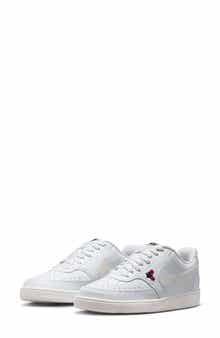 Court Vision Low Sneaker