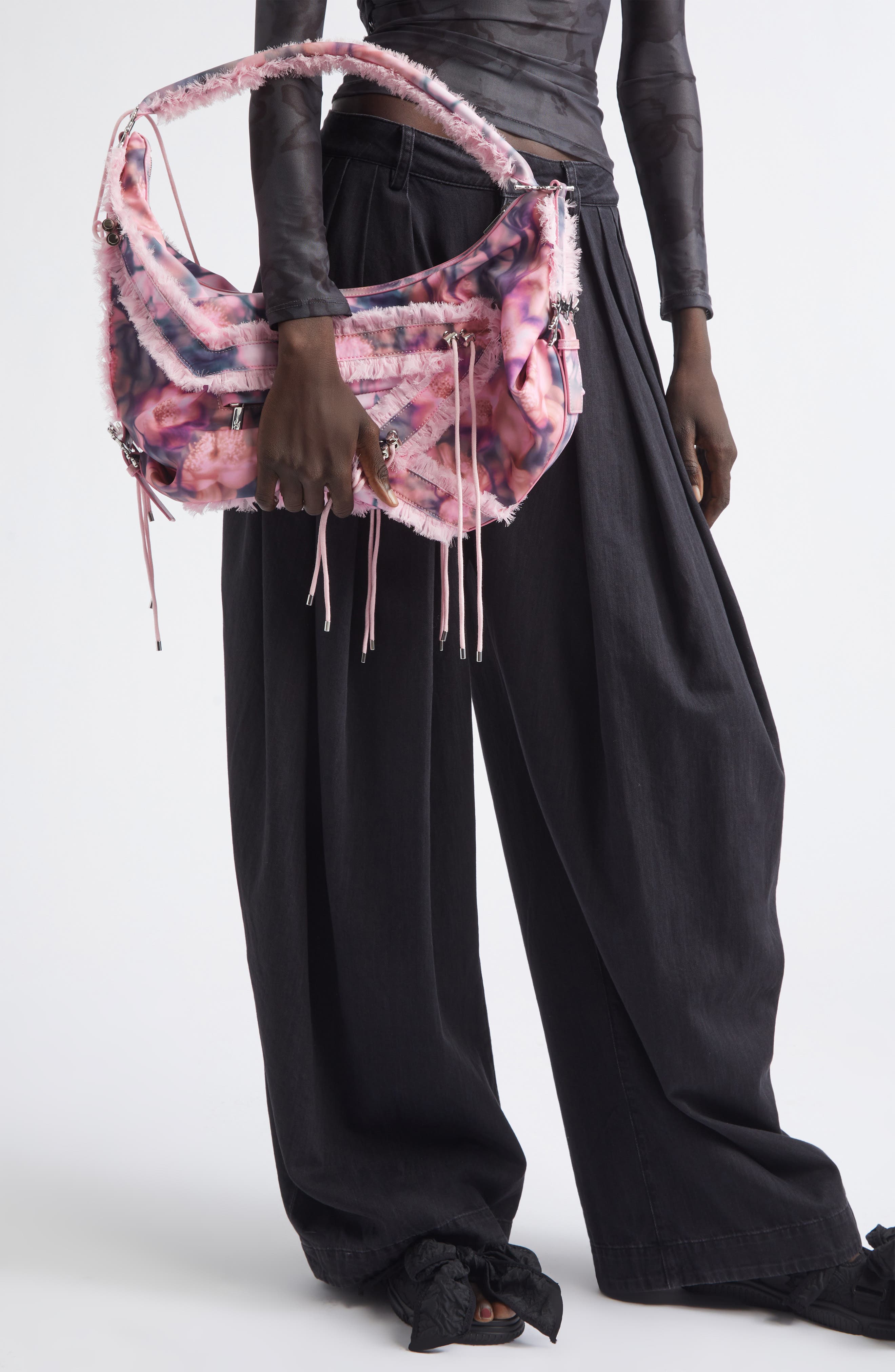 x Collina Strada Star Mushy Bag, Alternate, color, PINK BARBED FLORAL