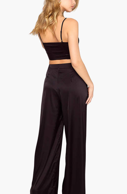 Beach Bunny Swimwear Eastyn Crop Top In Black