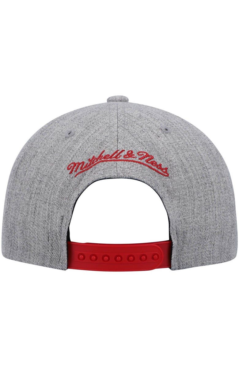 Mitchell & Ness Men's Mitchell & Ness Heathered Gray Chicago Bulls 2.0 Snapback Hat, Alternate, color,