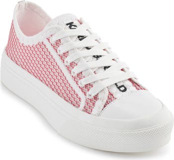 c6e009e8-7180-4c8a-8f39-