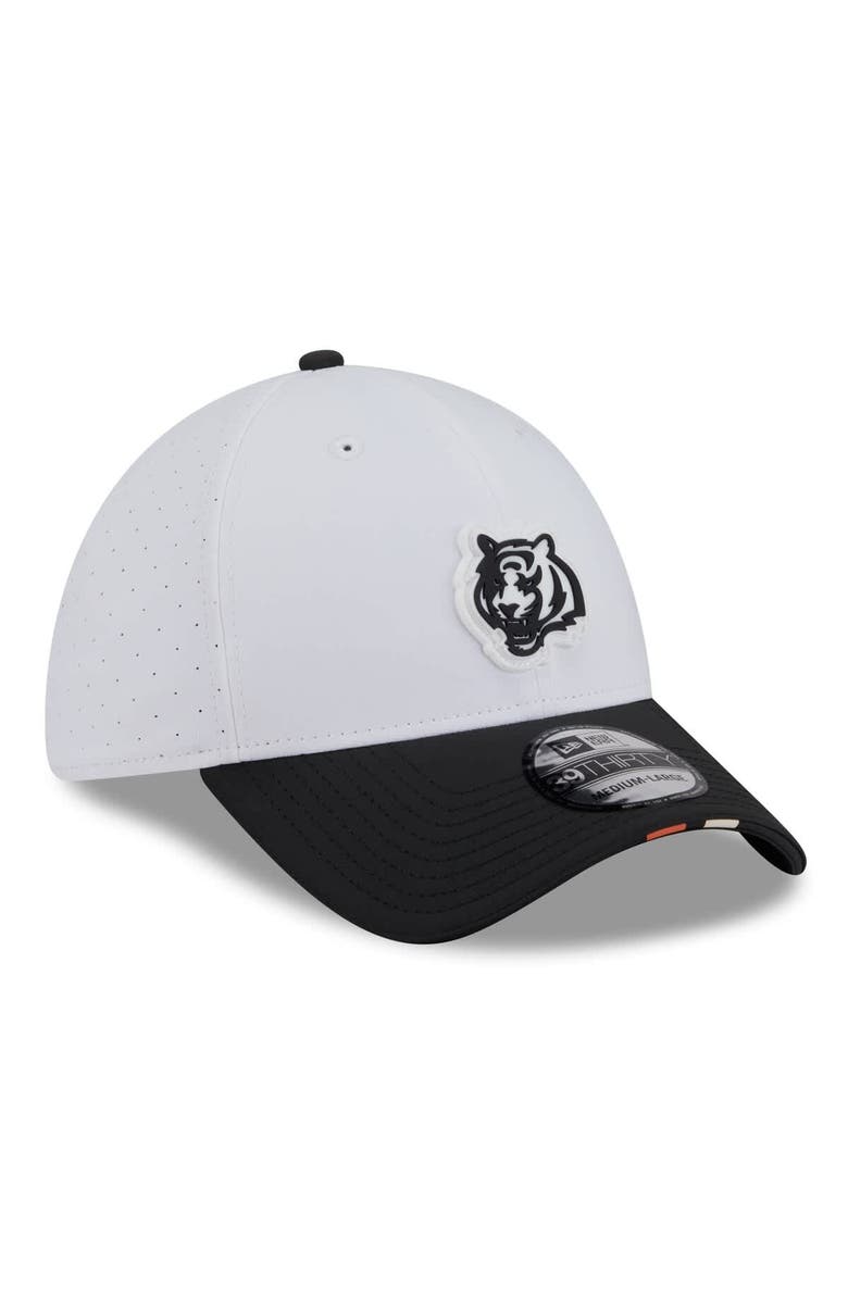 New Era Men's New Era White/Black Cincinnati Bengals 2025 NFL Training Camp 39THIRTY Flex Hat, Alternate, color, White