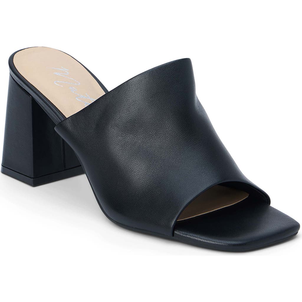 Matisse Kensington Slide Sandal In Black