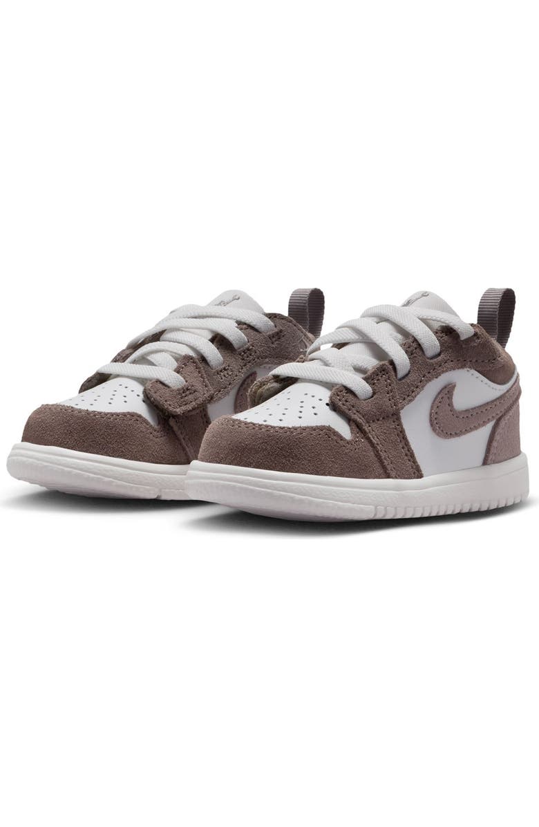 Jordan Kids' Air Jordan 1 Low Alt Sneaker, Main, color, 026 Olvgry/Engstn