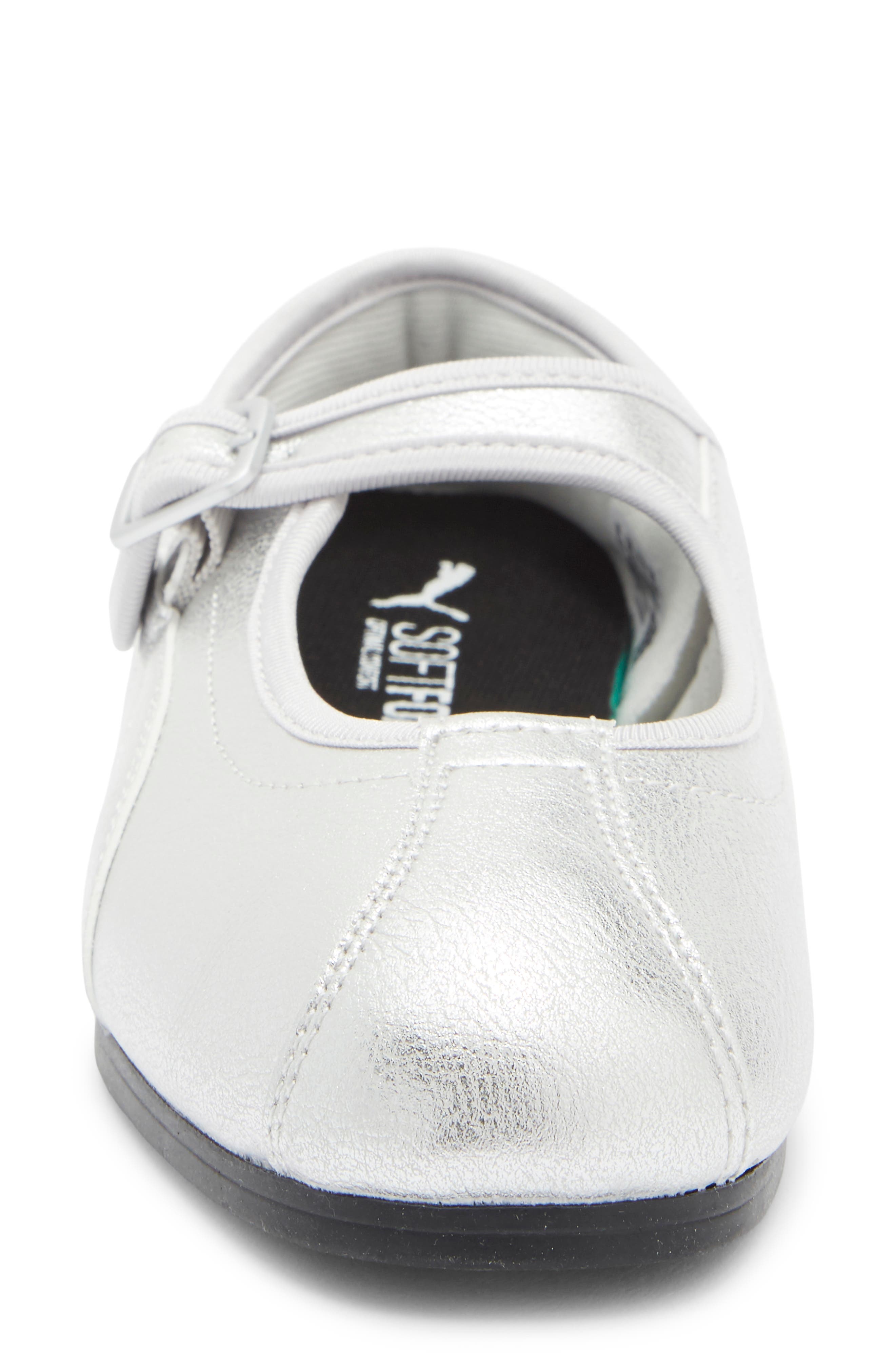 Tacklette Flat, Alternate, color, PUMA SILVER/ PUMA WHITE/ BLACK