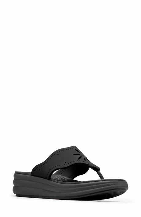 Clarks® Drift Daisy Sport Flip Flop