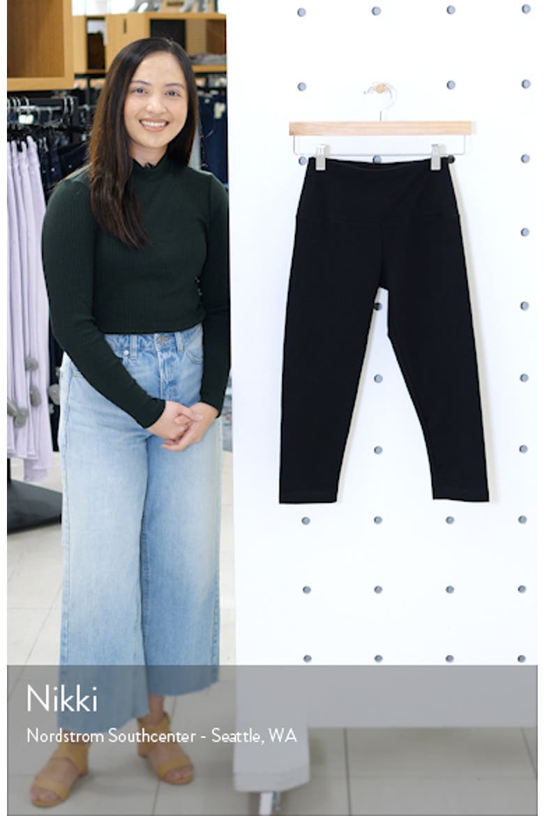 Lyssé Control Top High Waist Capris video