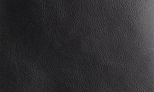 Madewell The Essential Belted Bucket Tote In Black