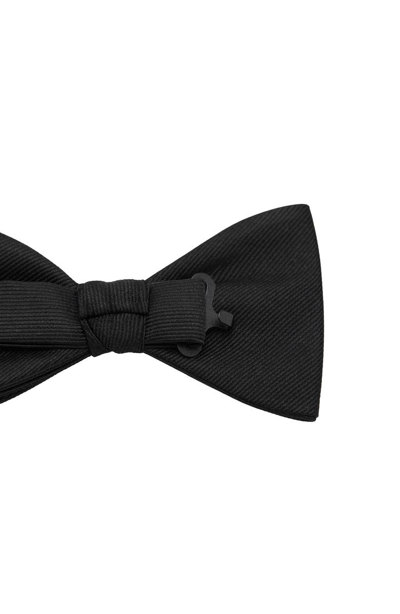 MANGO Solid Twill Pre-Tied Bow Tie, Alternate, color, Black