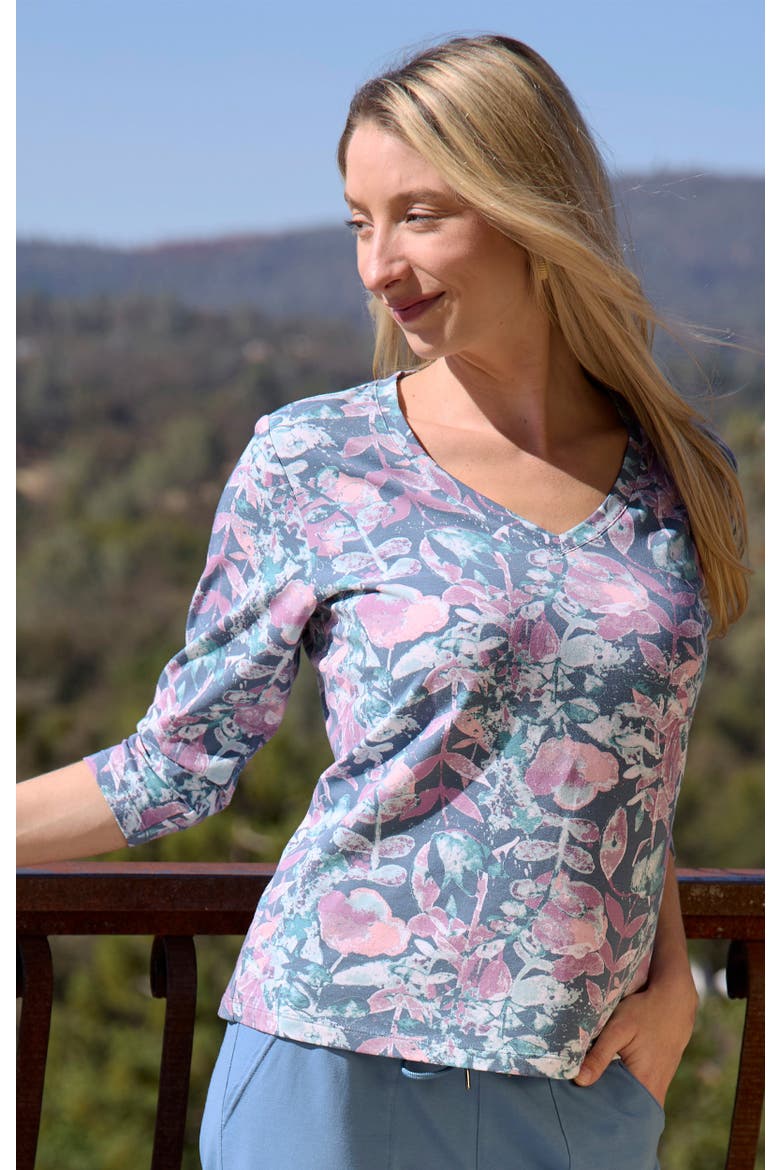 3/4 Sleeve V-Neck R&R Tee, Alternate, color, Twilight Flora