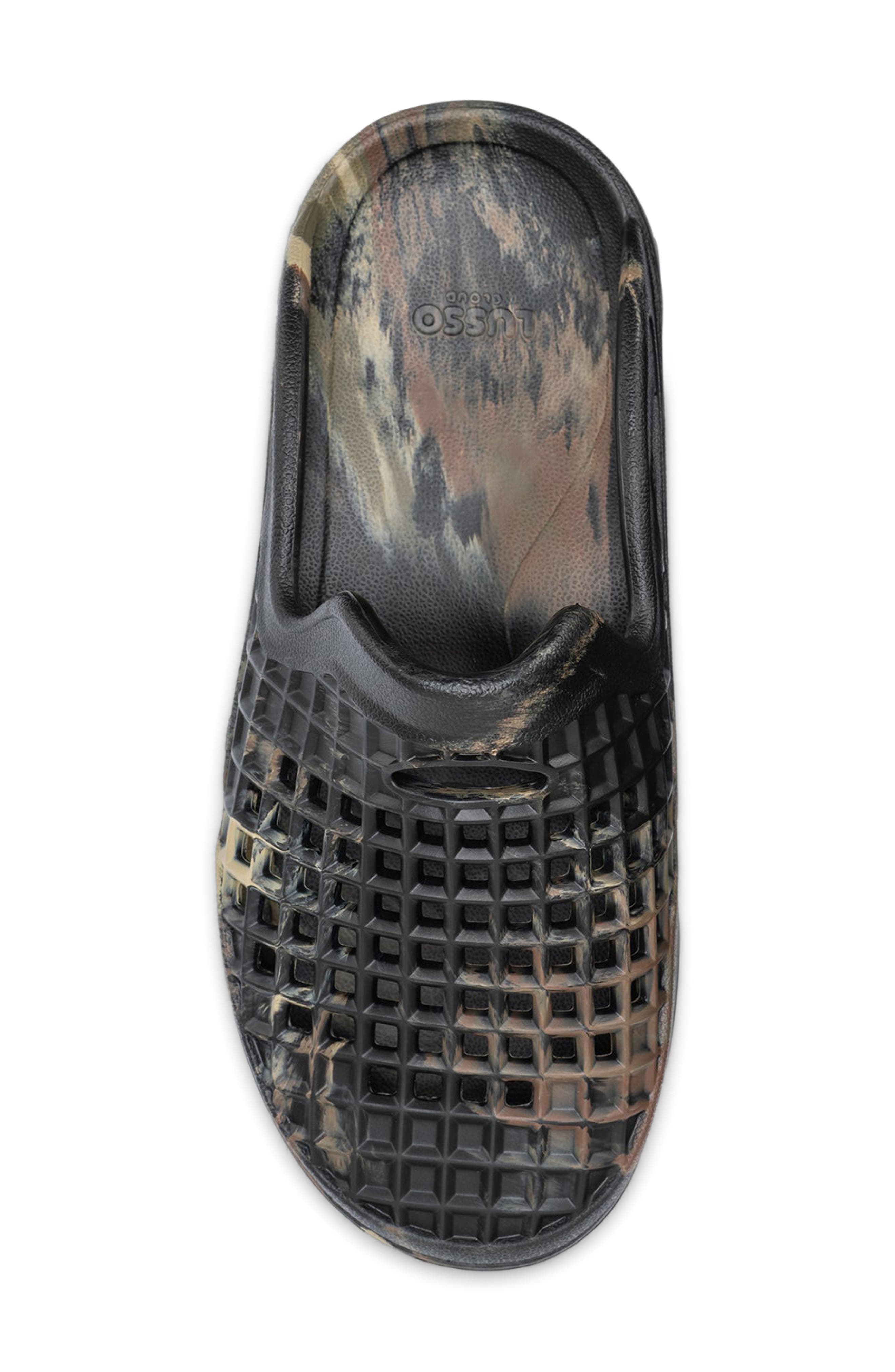 LUSSO CLOUD Scenario Perforated Clog, Alternate, color, Woodland Camo
