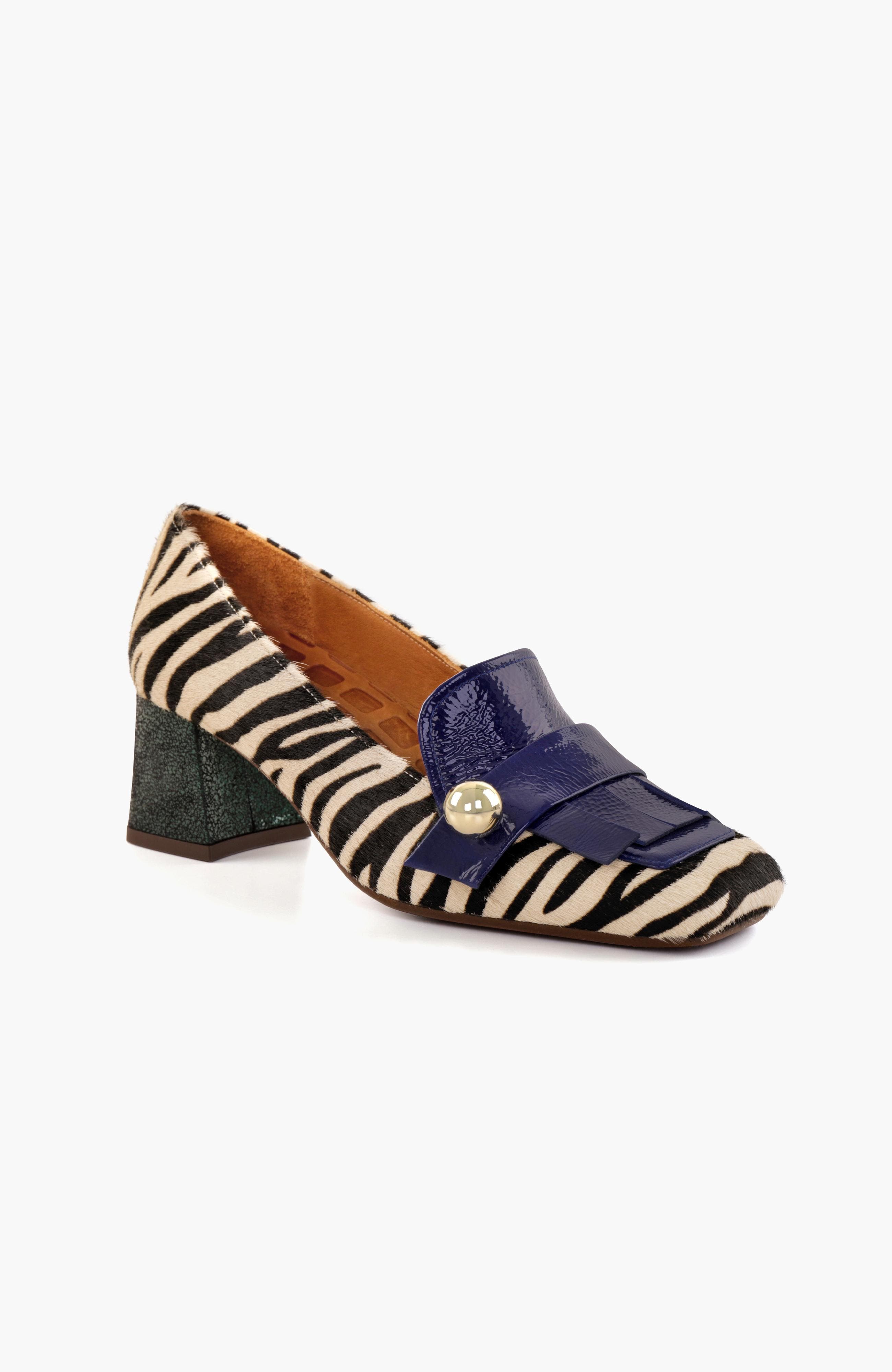 Zebra print patent leather buckle pump, Alternate, color, Cream