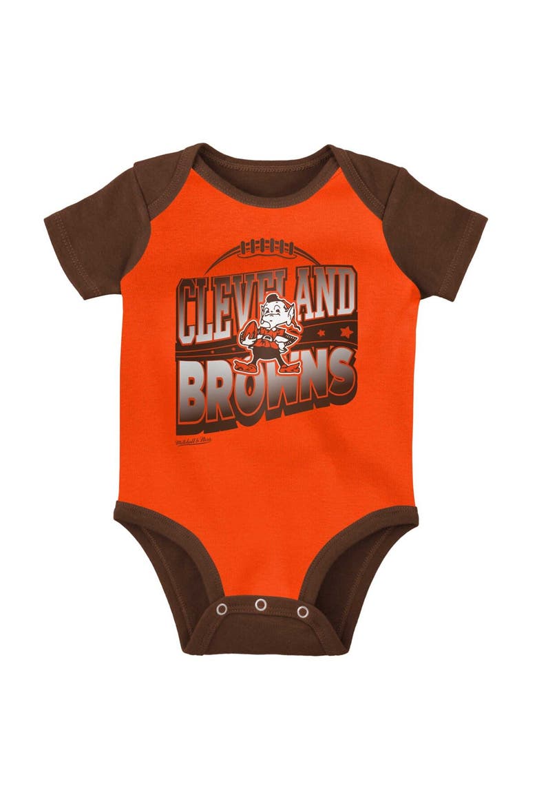 Newborn & Infant Mitchell & Ness Orange/Brown Cleveland Browns Throwback Big Score Bodysuit, Bib & Bootie Set, Alternate, color, Orange