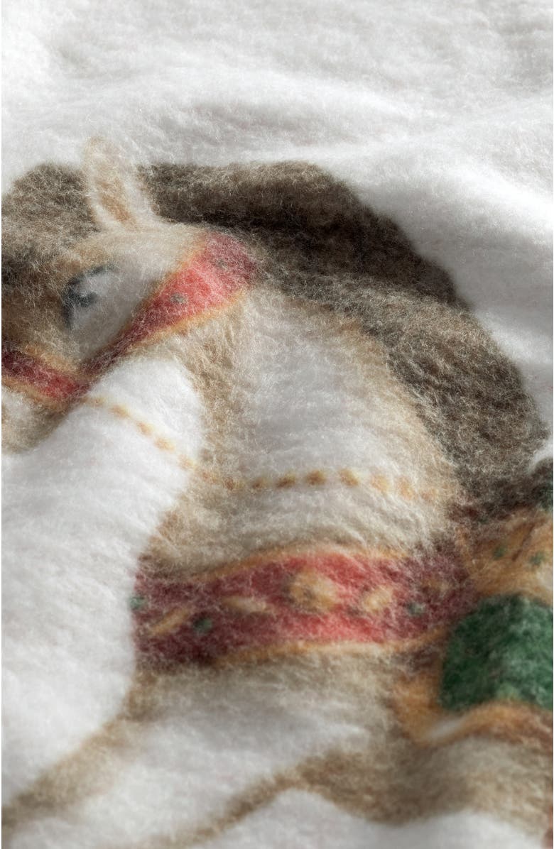 Togas Joylett Throw, Alternate, color, Red