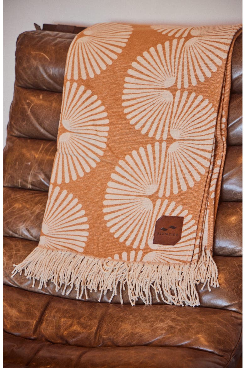 Sidewinder Fringe Trim Cotton Blanket, Alternate, color, BROWN