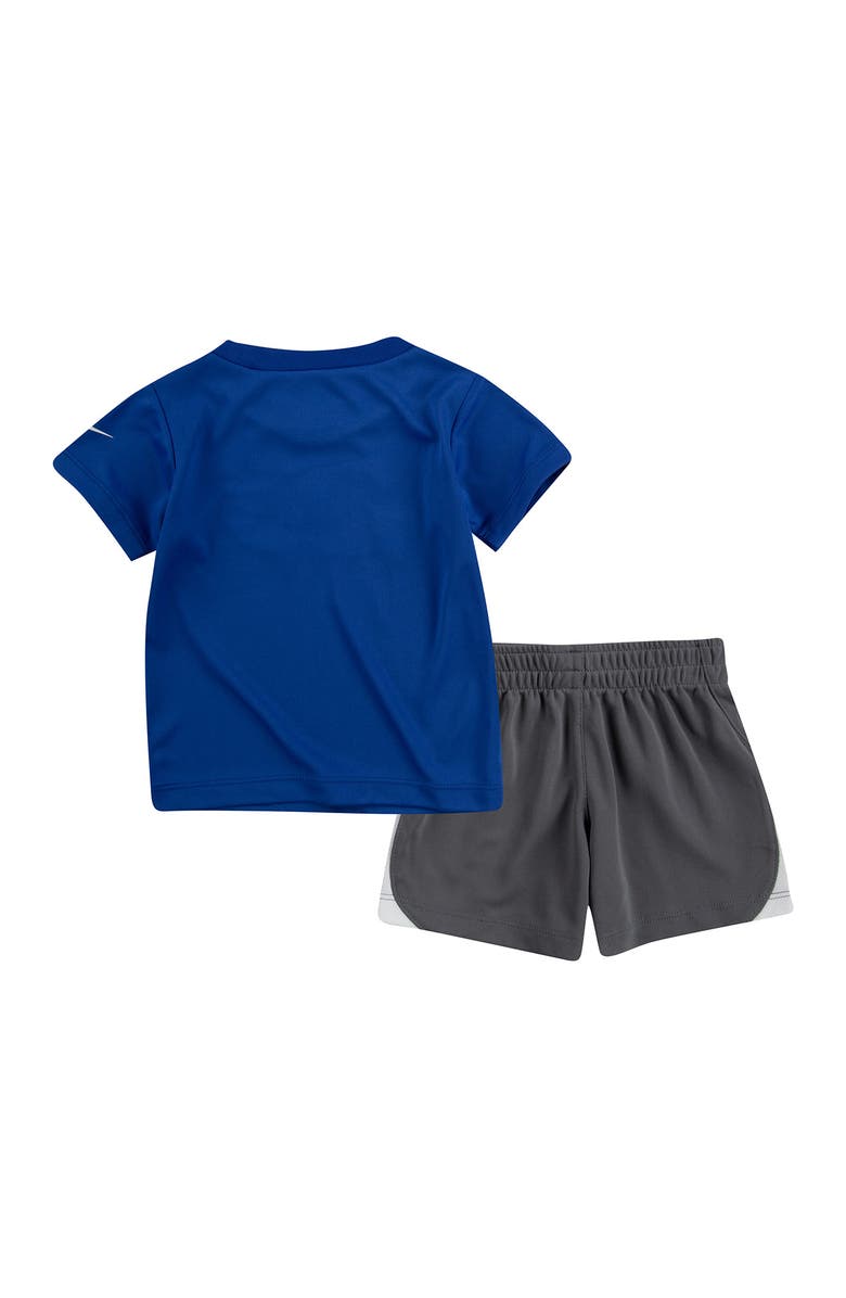 Nike Block Shorts & T-Shirt 2-Piece Set, Alternate, color, 