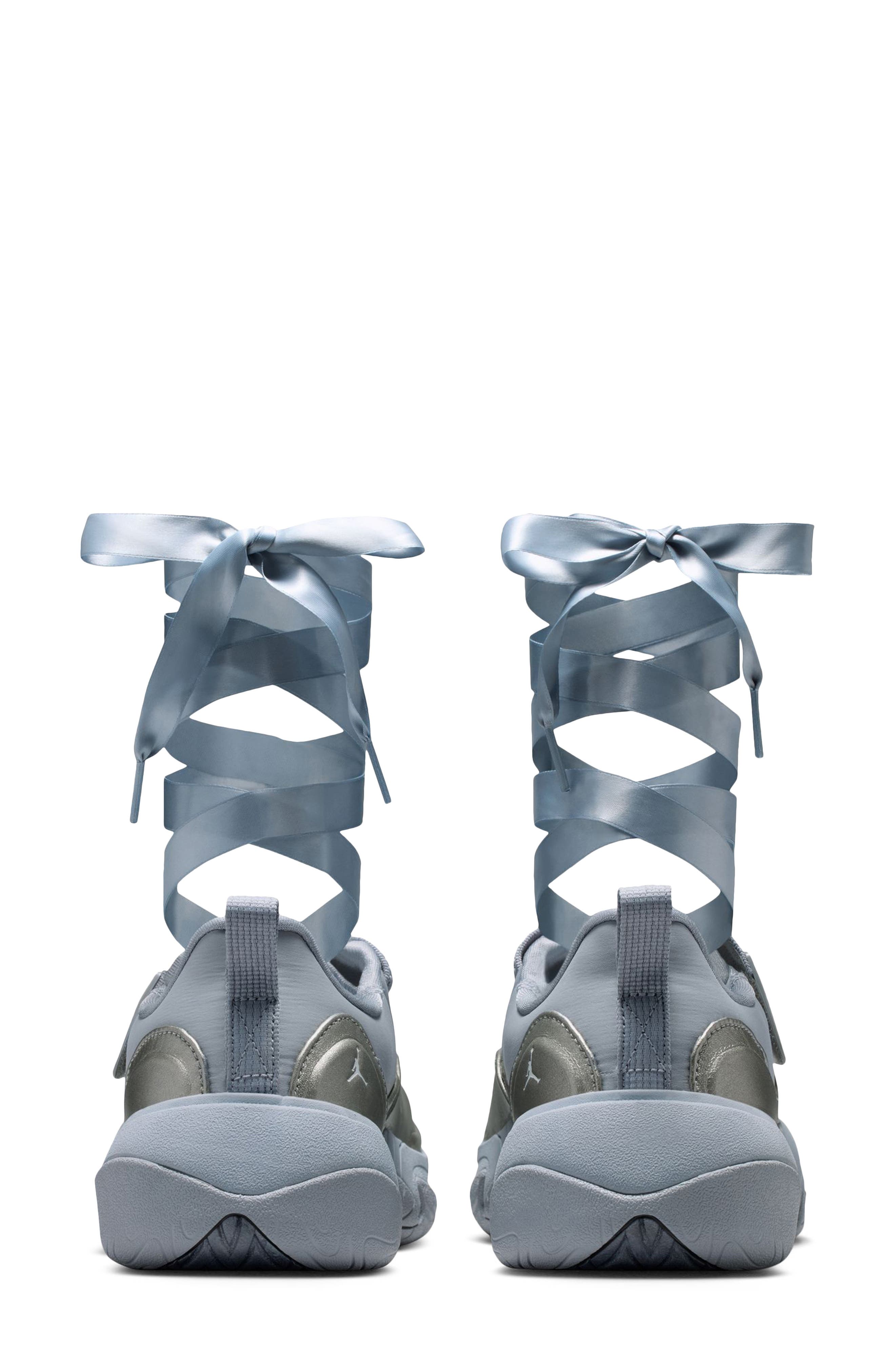 The Jordan Pointe Sneaker, Alternate, color, 002 M SILV/PTNDST