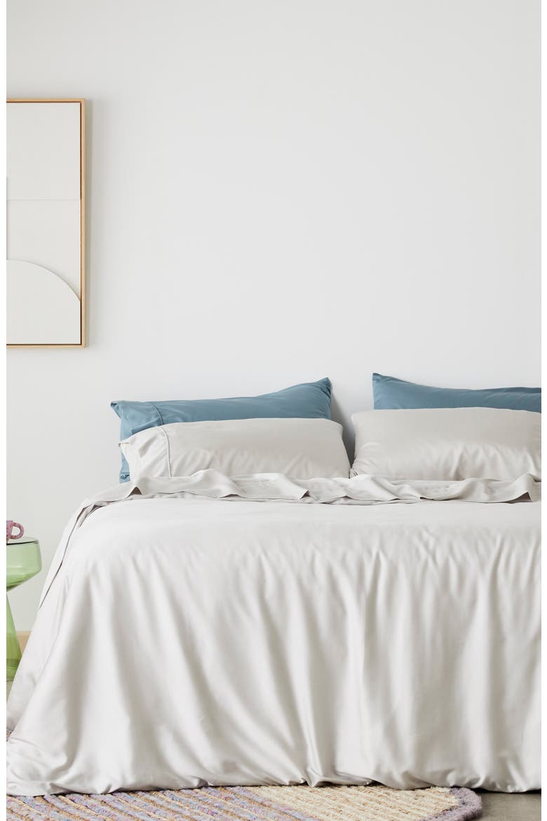 Signature Sateen Duvet Cover, Alternate, color, MOON
