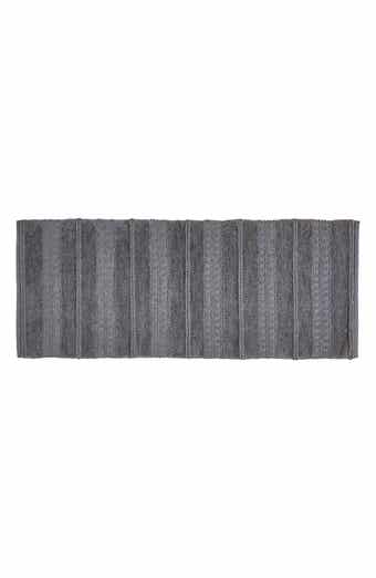 VCNY HOME Tahari Home Asalia Chenille Bath Mat