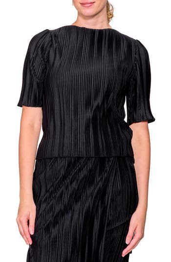 Melloday Elbow Sleeve Plissé Top In Black