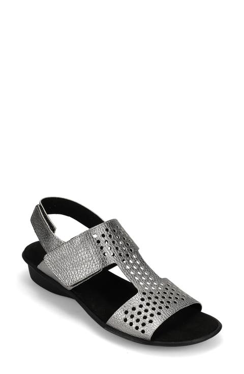 Elicia Slingback Sandal (Women)