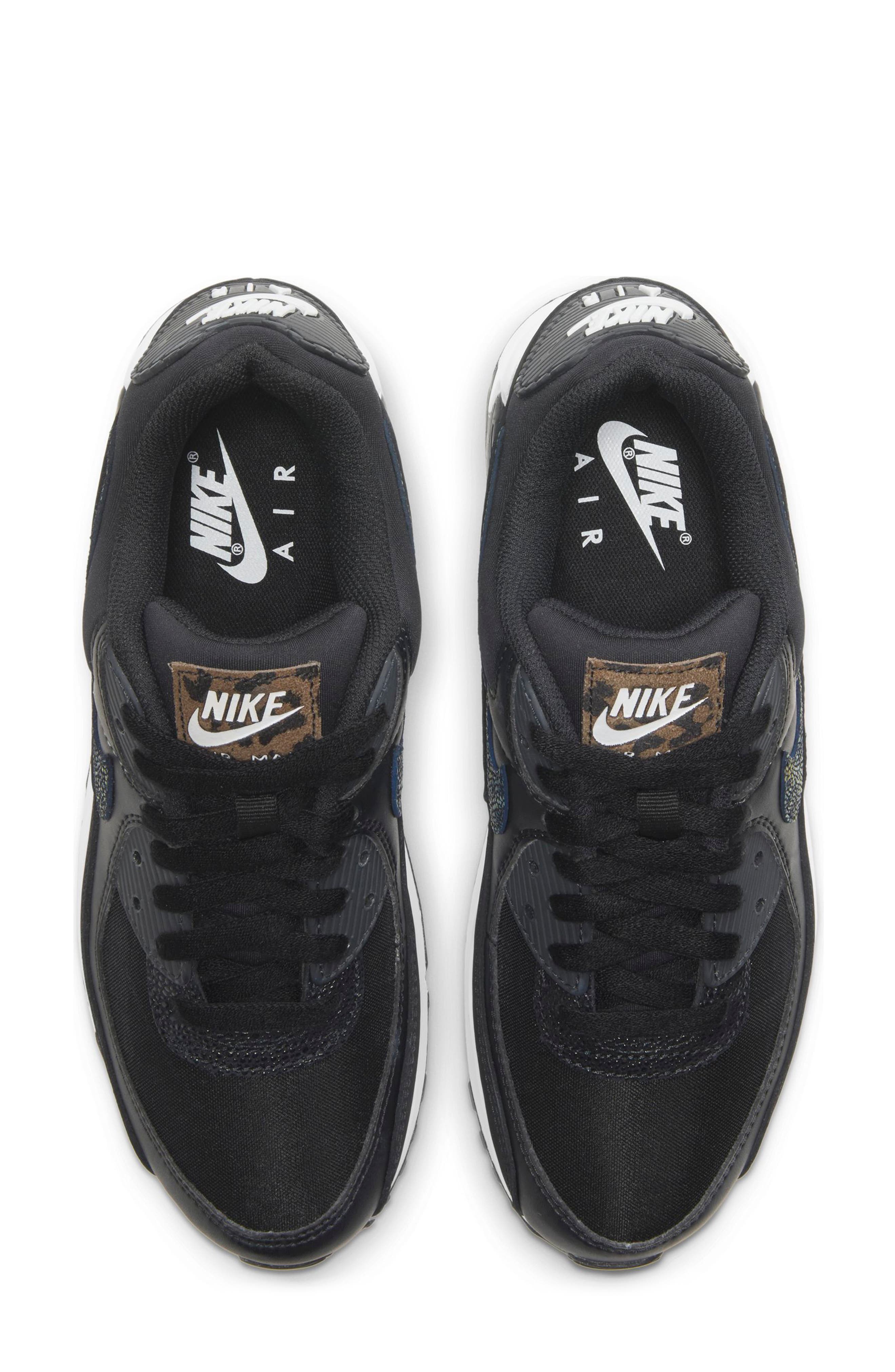 Nike Air Max 90 SE Sneaker, Alternate, color, 