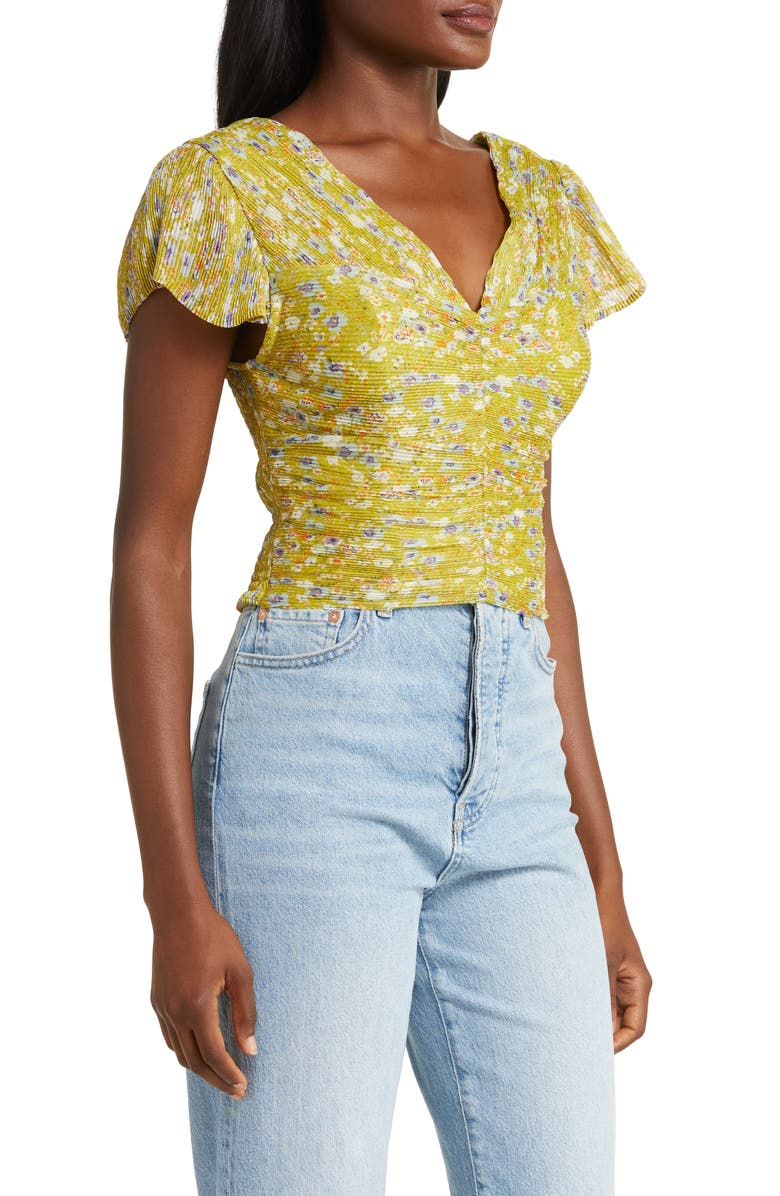 ASTR the Label Floral Plissé V-Neck Crop Top, Alternate, color,