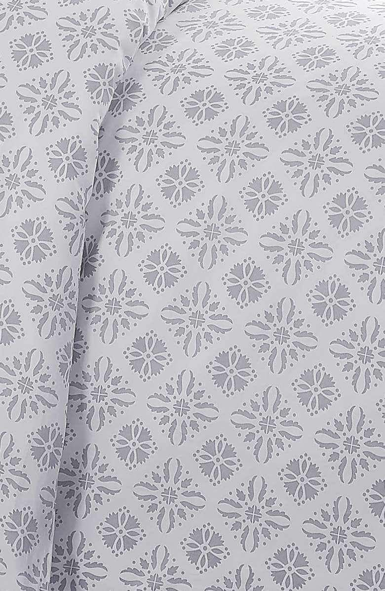 SOUTHSHORE FINE LINENS Premium Collection 300 Thread-Count Long Staple Cotton Oversized Duvet Cover Set, Alternate, color, Aztec Dreams Grey