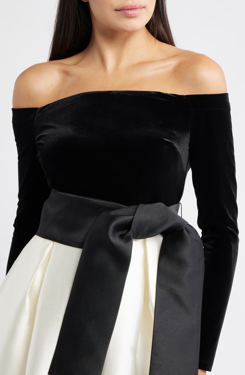 Julia Jordan Off the Shoulder Long Sleeve Velvet Cocktail Midi Dress, Alternate, color, Black Multi