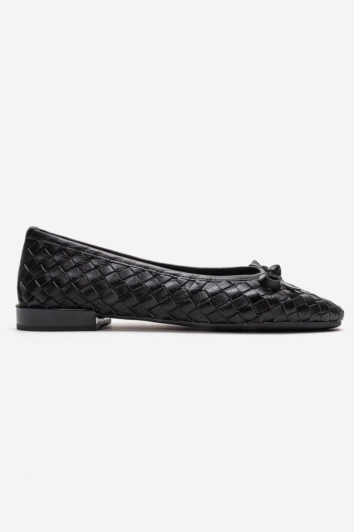 Forever & Always Shoes Garen Leather Ballet Flat, Alternate, color, Black