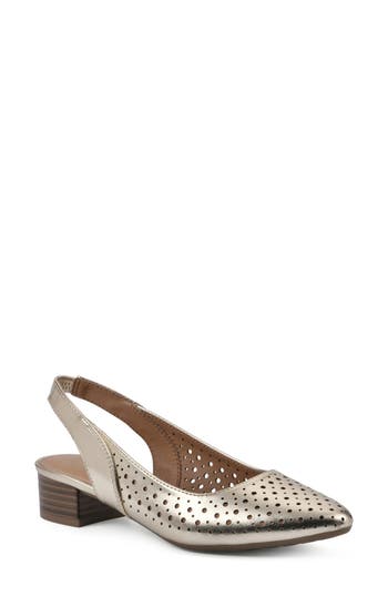White Mountain Footwear Boronic Slingback Kitten Heel Pump In Light Gold Metallic Smooth