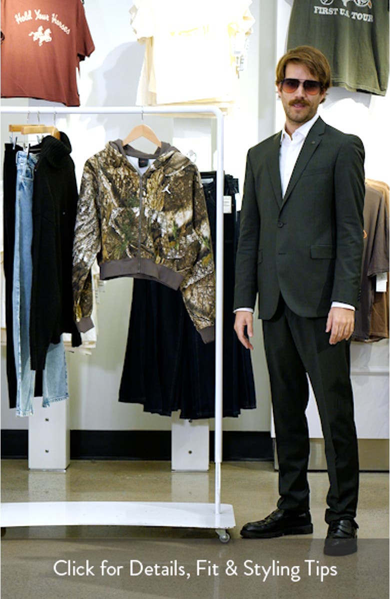 Realtree<sup>®</sup> Camo Crop Brooklyn Fleece Hoodie, sales video thumbnail