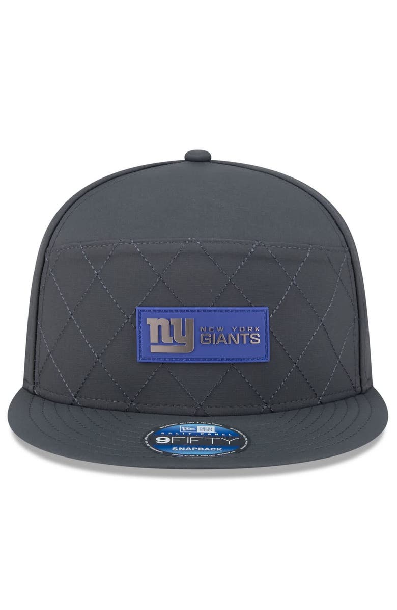 New Era Men's New Era Charcoal New York Giants 2025 Sideline Cold Weather Split Panel 9FIFTY Snapback Hat, Alternate, color, Charcoal