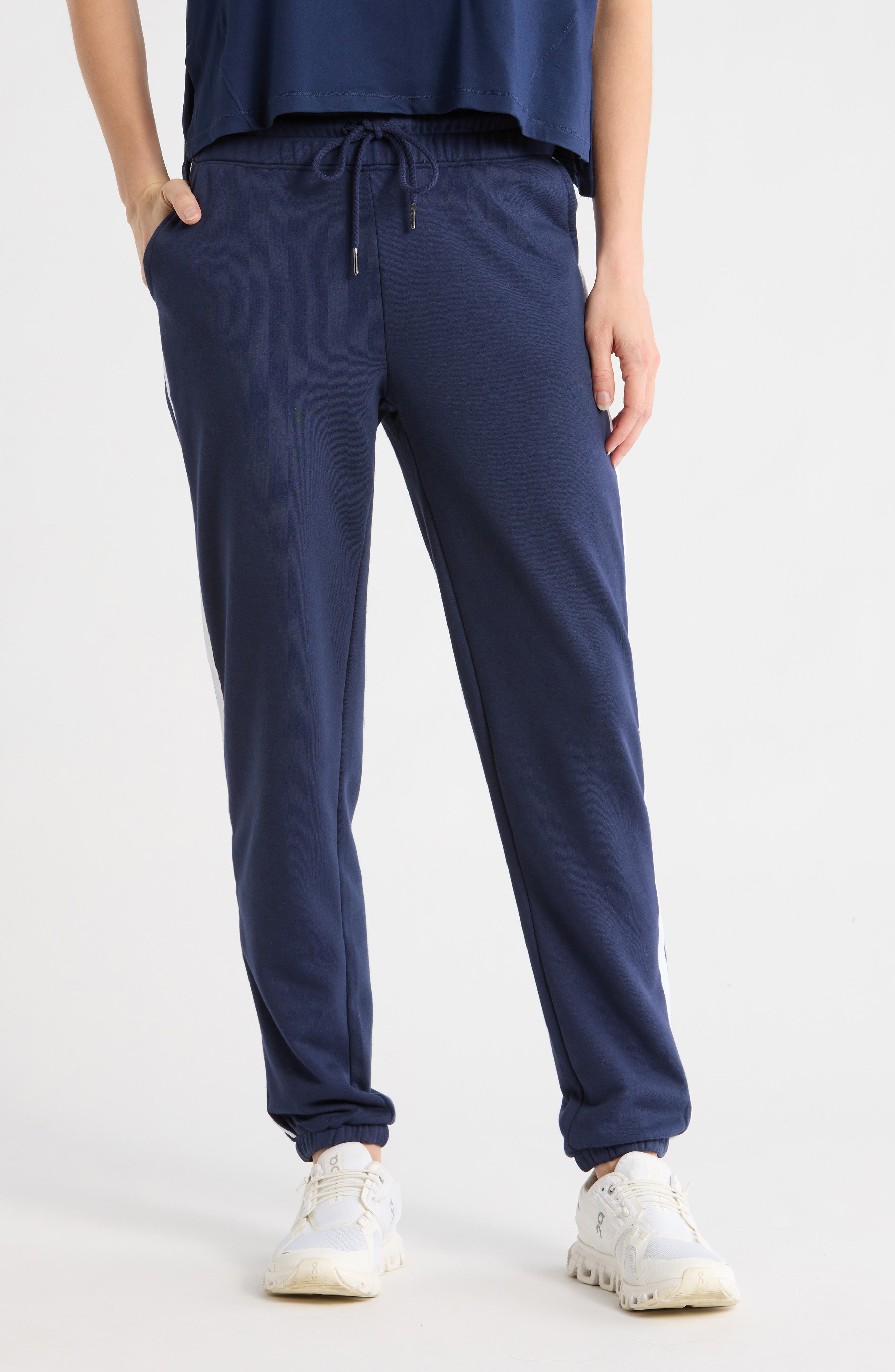 NAVAL BLUE-WHITE