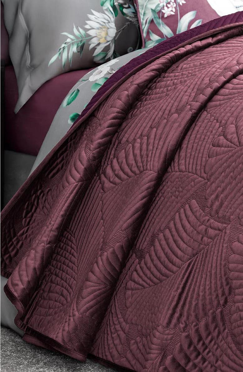 Togas Alfabia Bedcover, Alternate, color, Violet