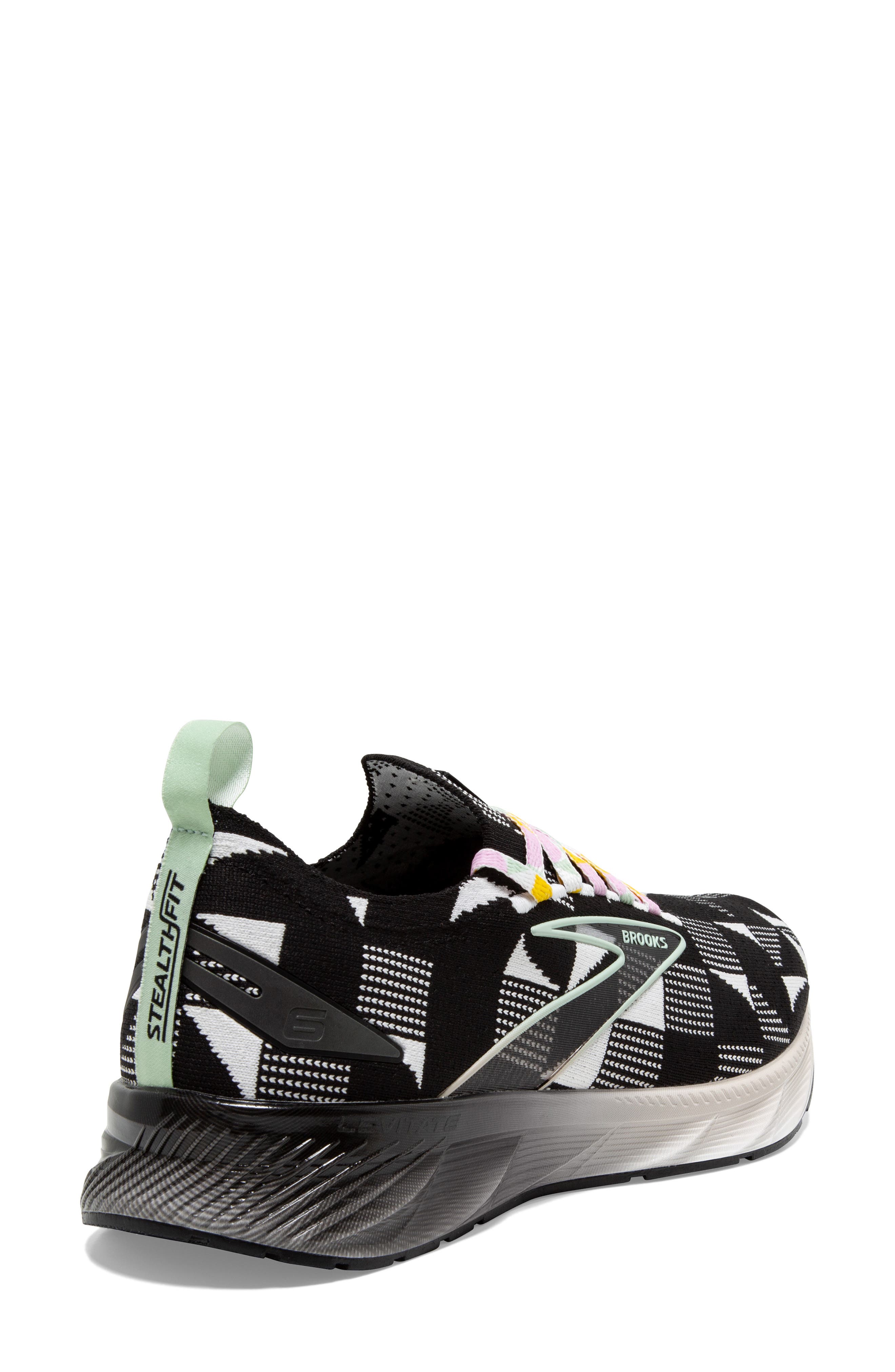 Brooks Levitate 6 Stealthfit Running Shoe, Alternate, color, 