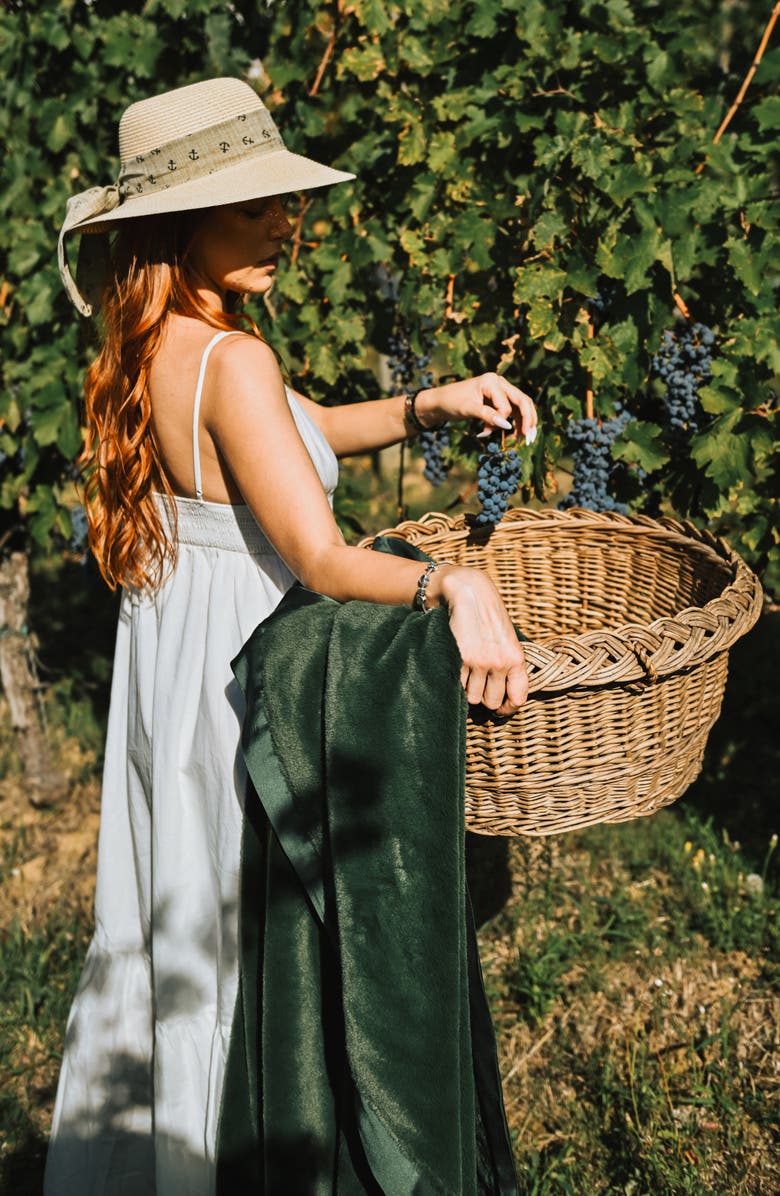 Little Giraffe Luxe Throw Blanket, Alternate, color, 