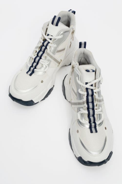 Prologue Shoes Seraphine Sport Boot In White