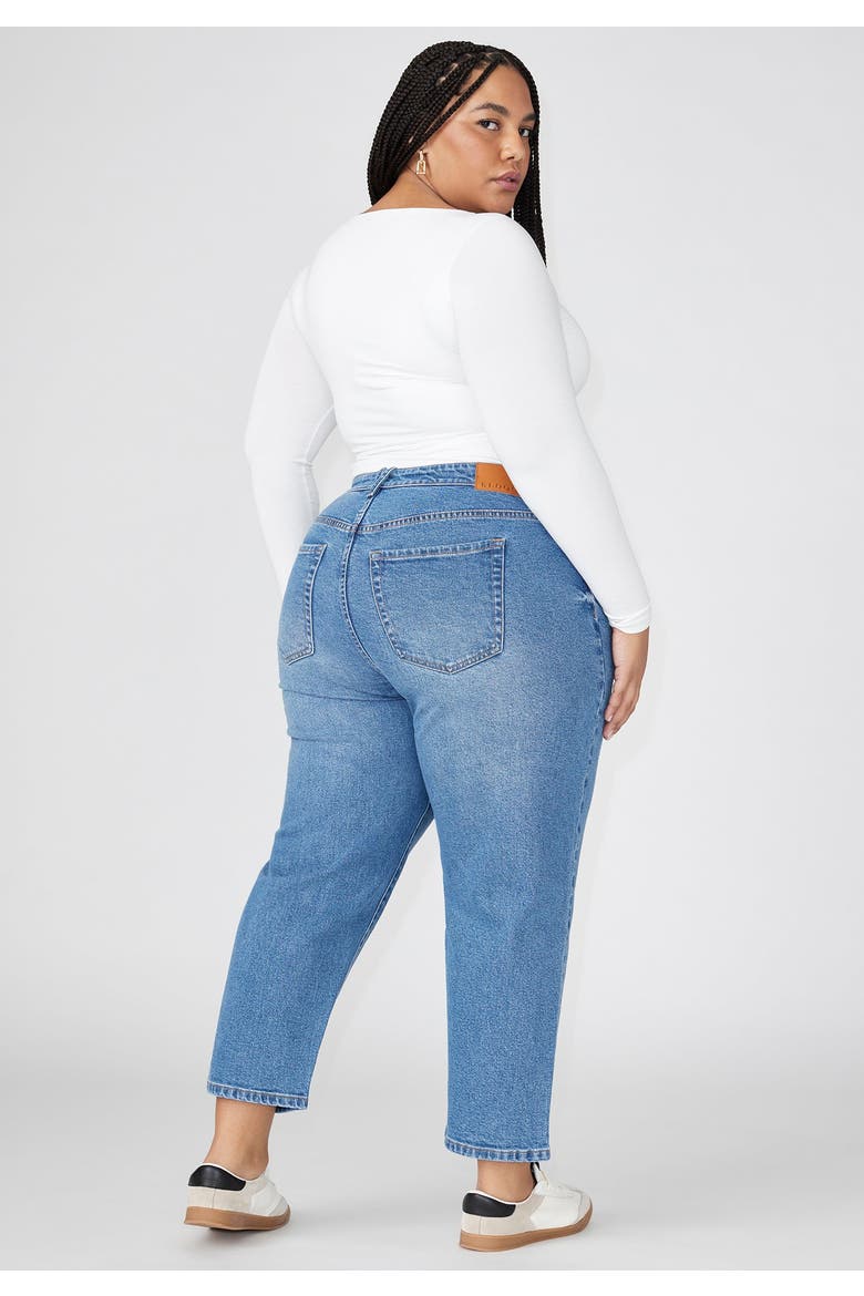 The Naomi Comfort Stretch Straight Leg Jean Crop, Alternate, color, MEDIUM WASH DENIM