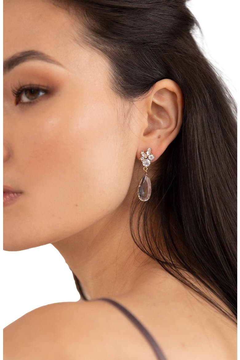 Tuyet Drops, Alternate, color, Gold