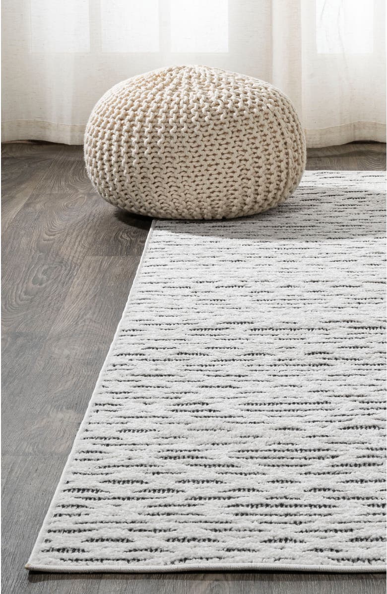 JONATHAN Y Ararat High-Low Pile Moroccan Diamond Modern Indoor/Outdoor Area Rug, Alternate, color, Black/Ivory