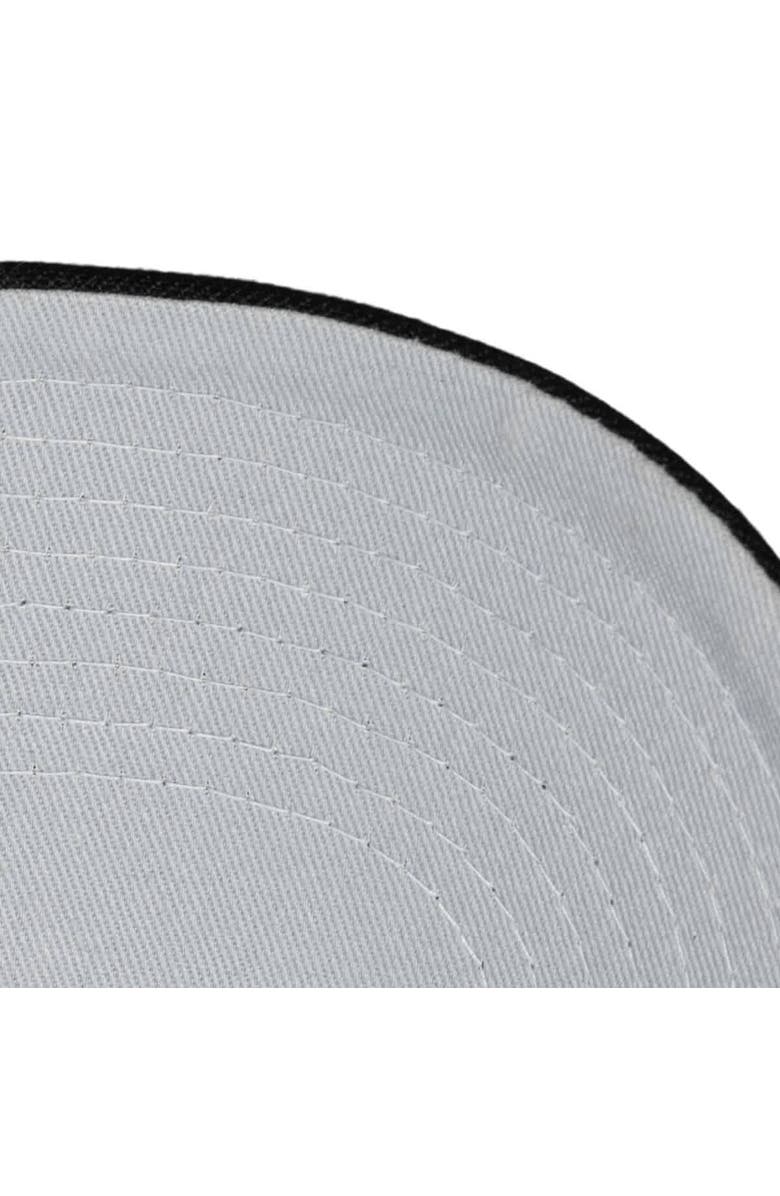 Mitchell & Ness Men's Mitchell & Ness Red/Black New Jersey Devils Underarch Two-Tone Pro Crown Snapback Hat, Alternate, color, Red