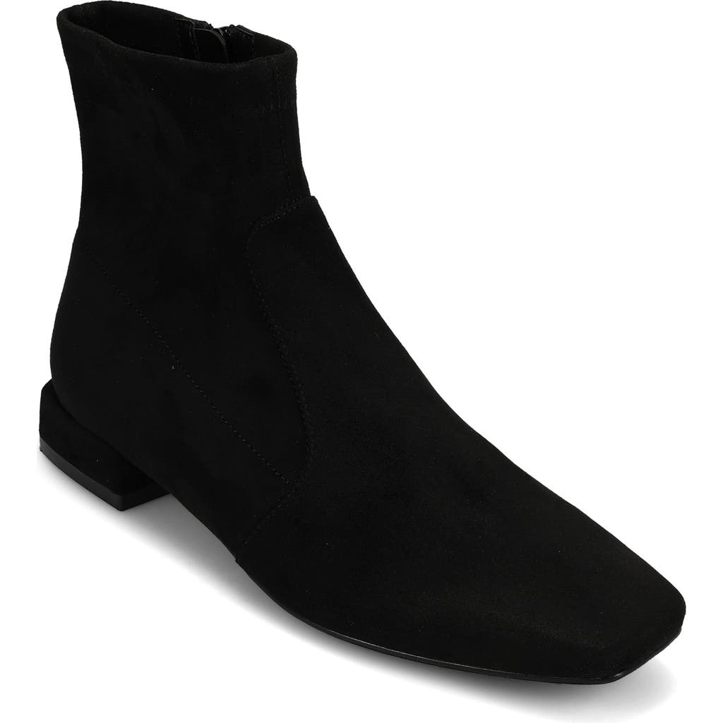 Vaneli Elisia Bootie In Black