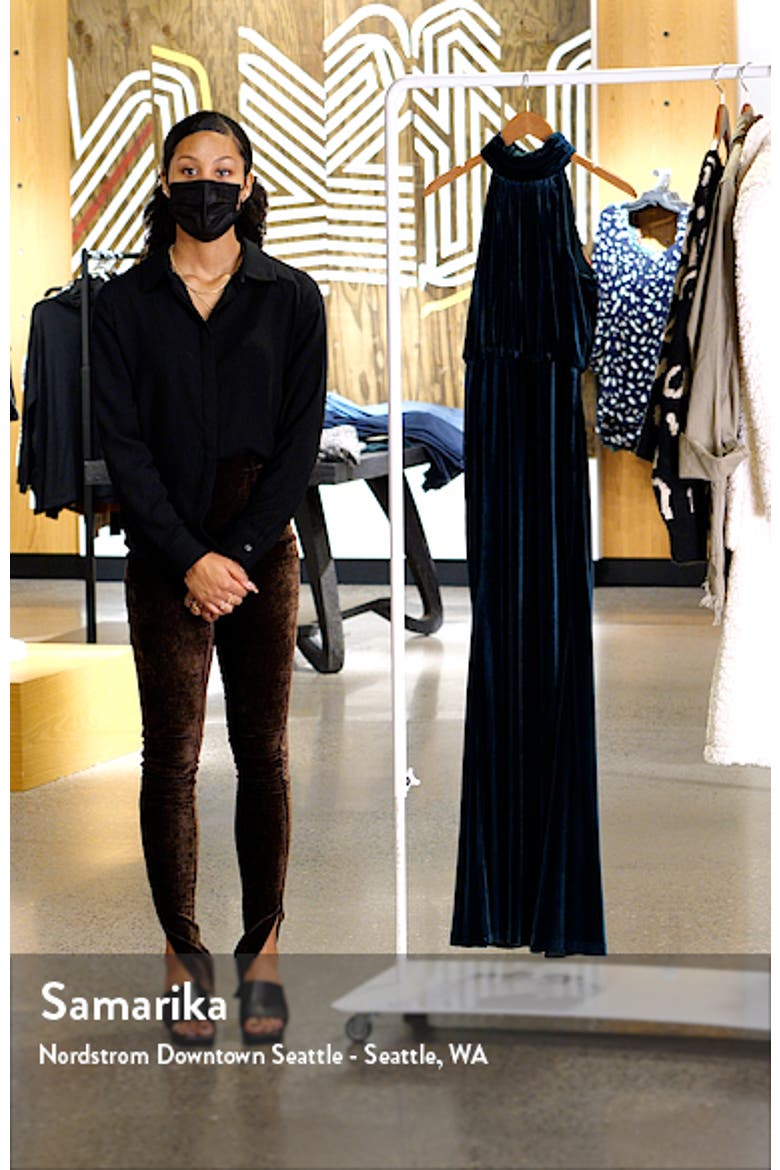 Mock Neck Blouson Gown video