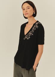 Exquise Mallory Understated Embellished Tee