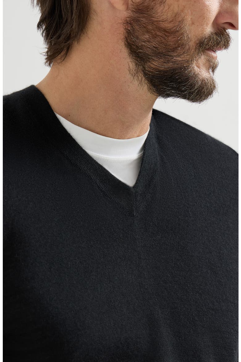 Cashmere and silk lightweight sweater, Alternate, color, Black
