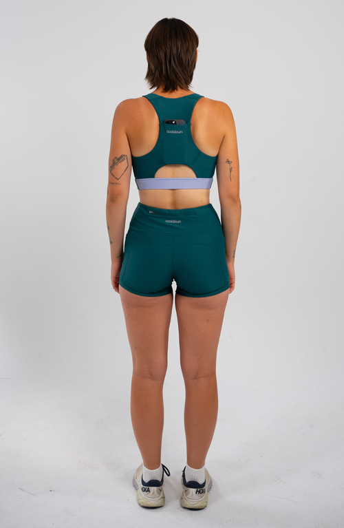 COOLDOWN COOLDOWN EMMY RUNNING SHORTS