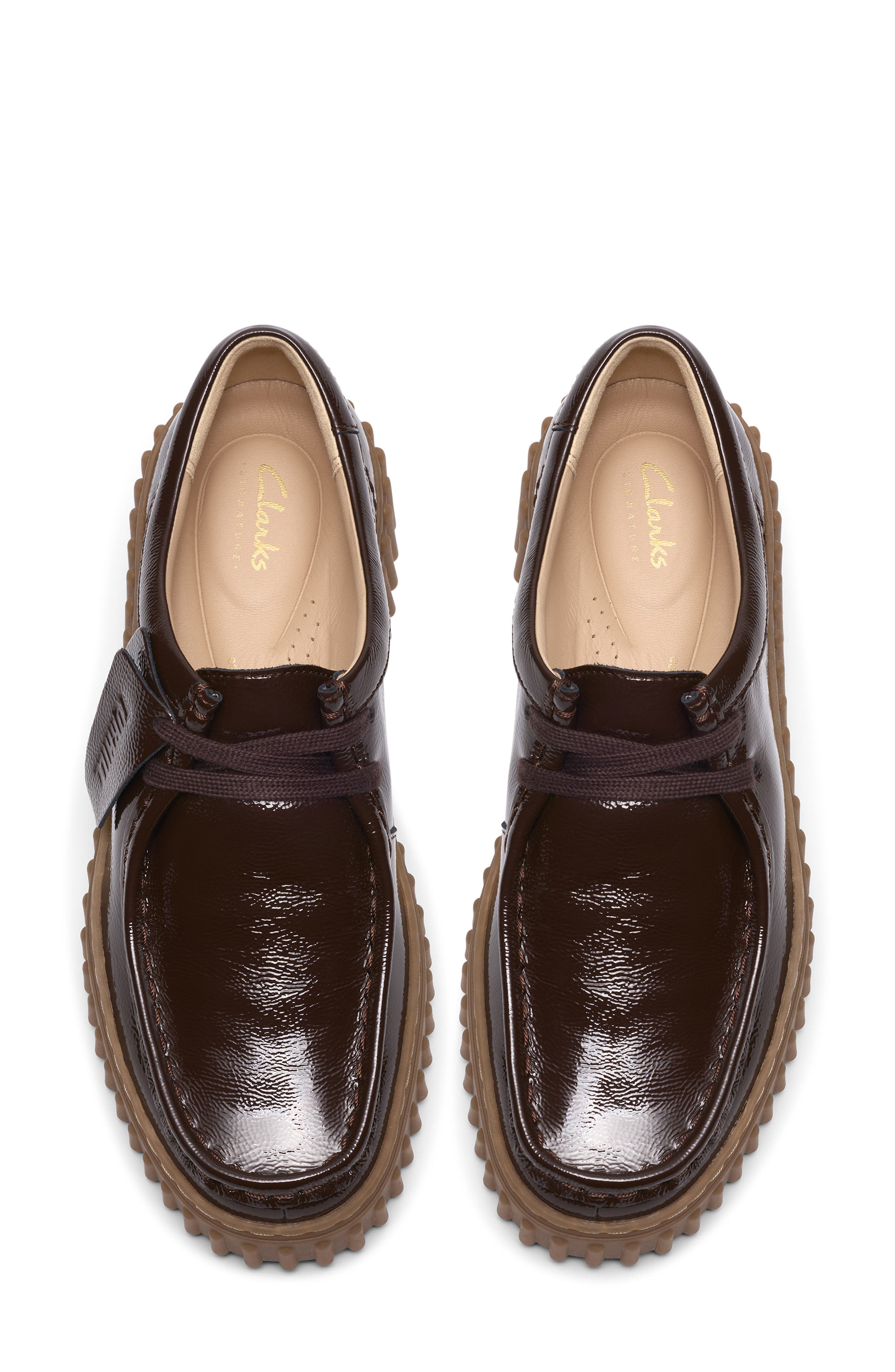 Clarks<sup>®</sup> Originals Torhill Bee Chukka Sneaker, Alternate, color, Dark Brown Patent Leather